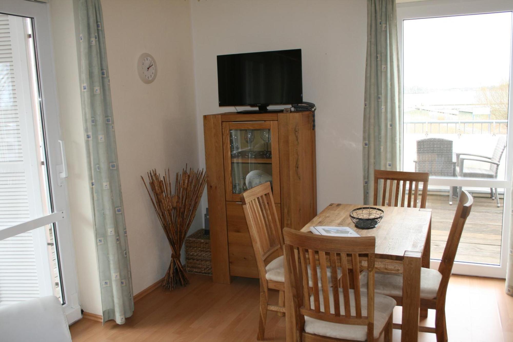 Ferienzentrum Yachthafen Rechlin Room photo